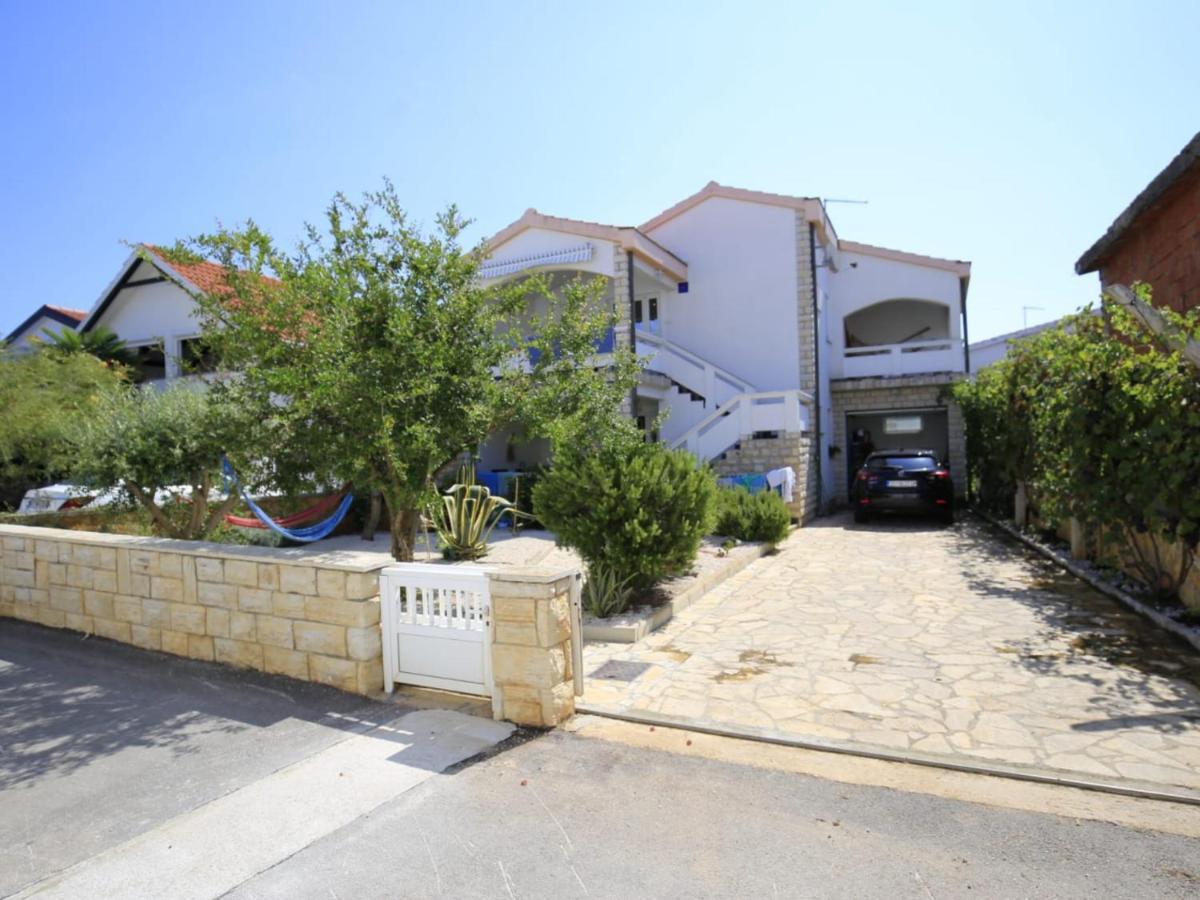 Apartment Barbara Vir Exterior foto