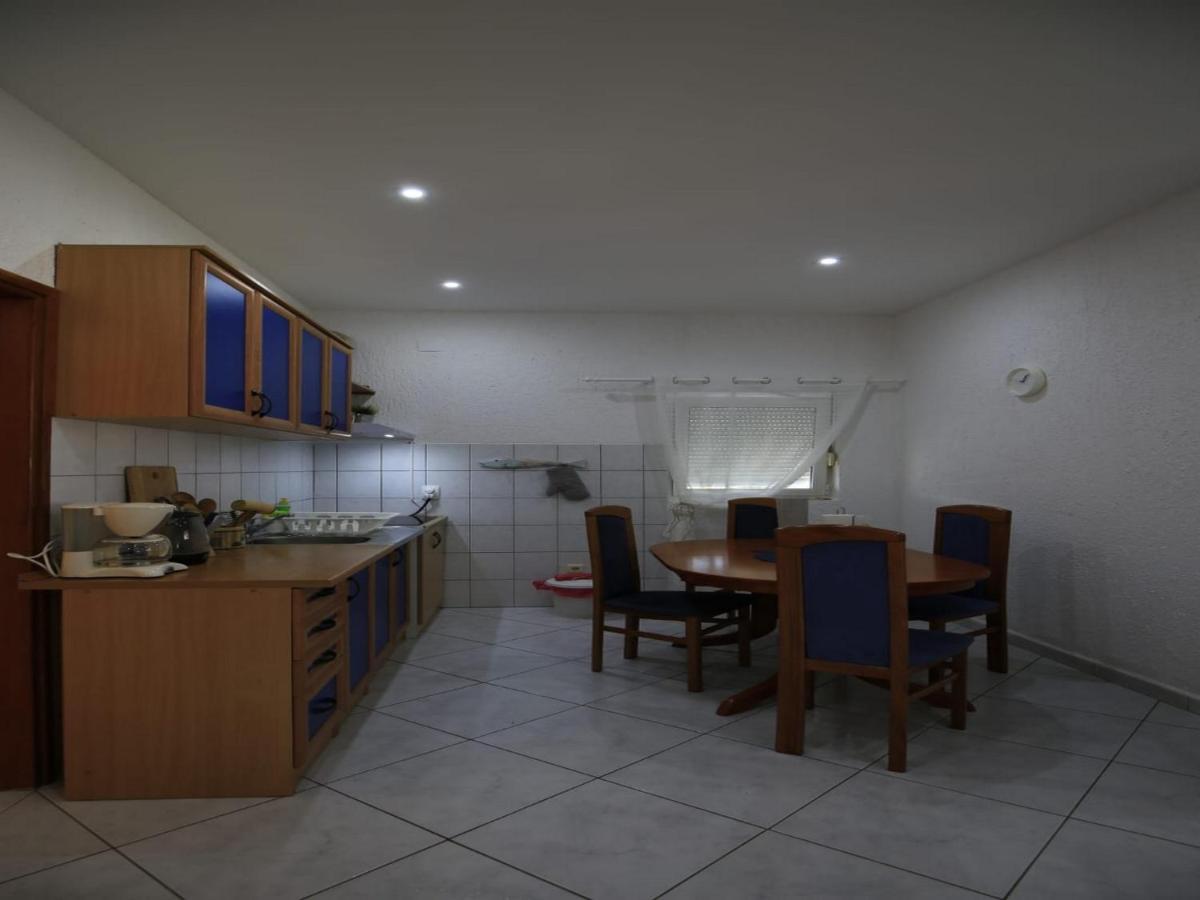 Apartment Barbara Vir Exterior foto